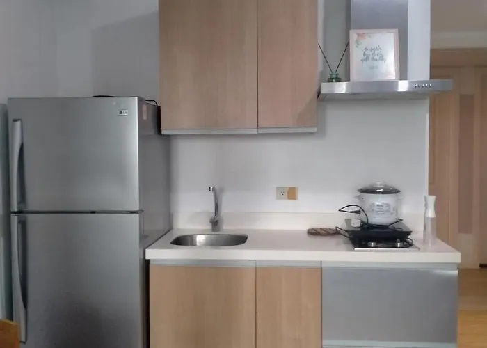 Apartment Santorini Tower - Azure Urban Residences *